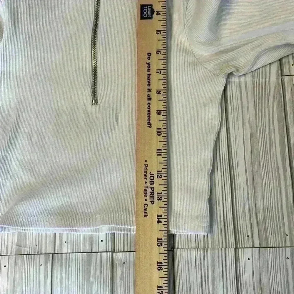 Zara Ribbed Crop Top - Picture 4 of 4